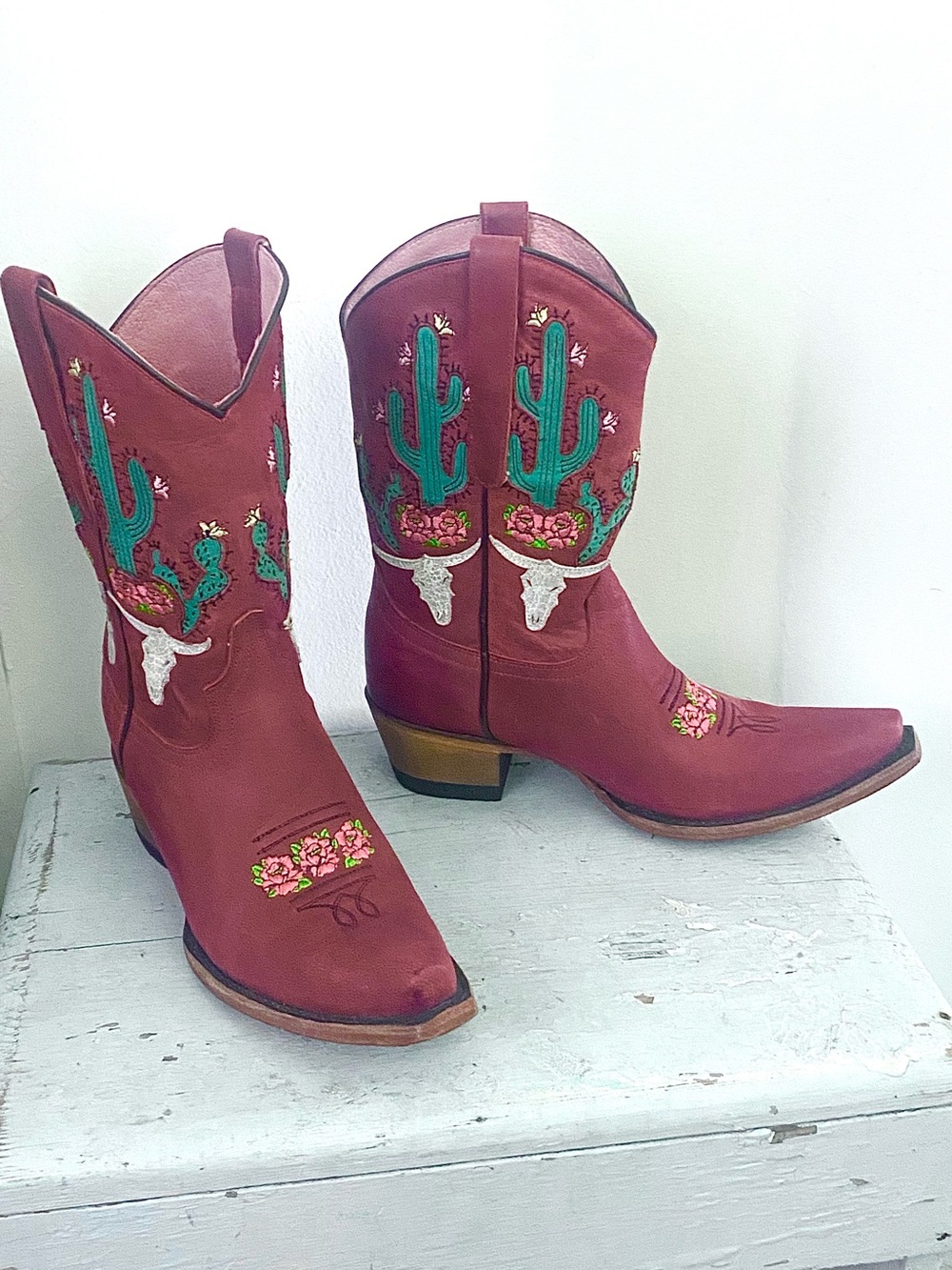Junk Gypsy by Lane Bramble rose & cacti short-top boot strawberry-red